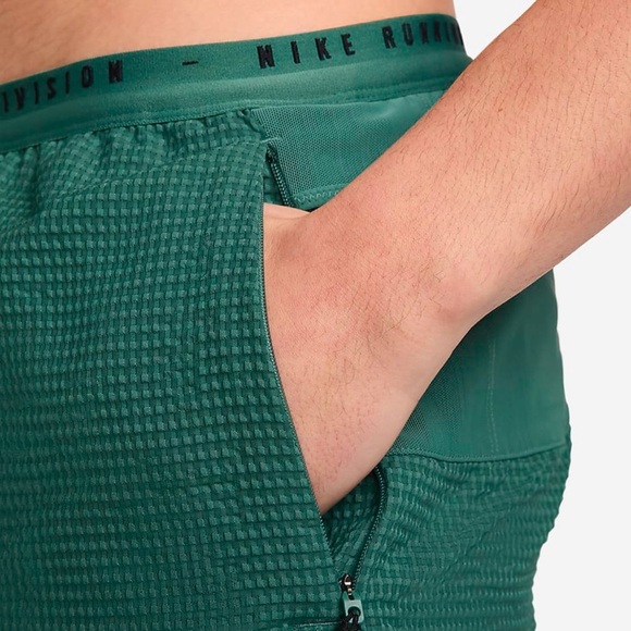 Nike Running Division Men's Green Dri-FIT 4" Brief-Lined Running Shorts Size XL - Picture 7 of 16